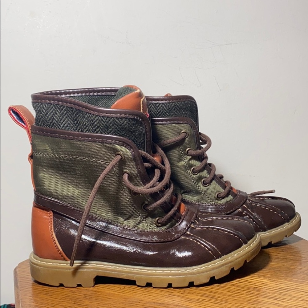 EUC Tommy Hilfiger Charles Duck Boot size 13